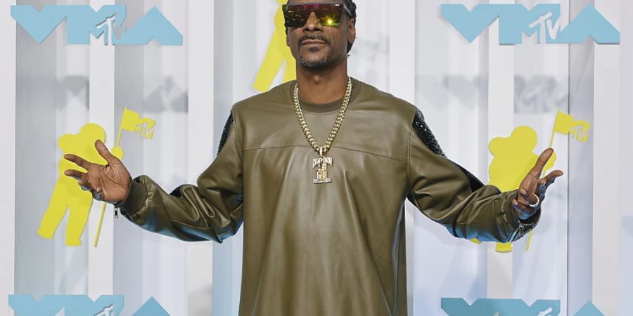 Hollywood will das Leben von US-Rapper Snoop Dogg (51) auf die Leinwand bringen. Universal Pictures teilte am Mittwoch (Ortszeit) mit, dass das Studio seine «legendäre Lebensgeschichte» verfilmen werde. (Archivbild)