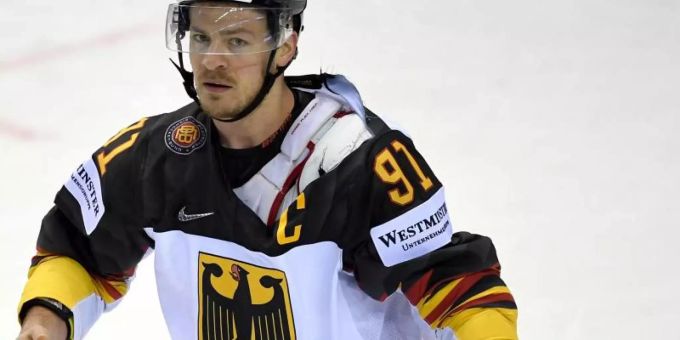 Moritz Müller ist der Kapitän der deutschen Eishockey-Nationalmannschaft. Foto: Monika Skolimowska Moritz Müller ist der Kapitän der deutschen Eishockey-Nationalmannschaft. Foto: Monika Skolimowska
