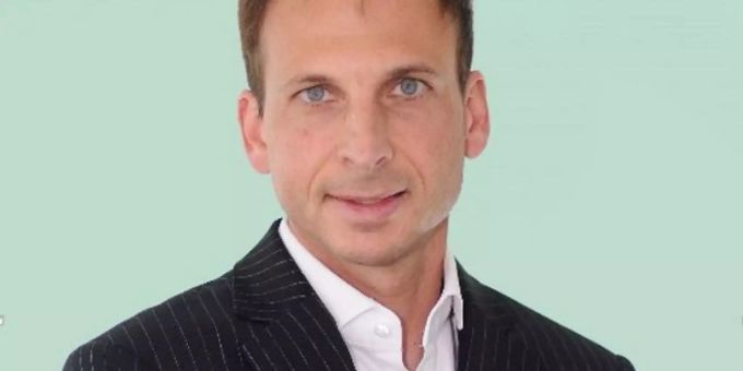 Auch die Linke im Kanton Schwyz stellt mit Michael Fuchs einen Kandidaten für die Ständeratswahlen. Auch die Linke im Kanton Schwyz stellt mit Michael Fuchs einen Kandidaten für die Ständeratswahlen.