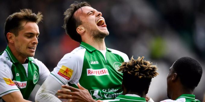 Xamax chancenlos - Der FC St. Gallen triumphiert in Unterzahl mit 3:0