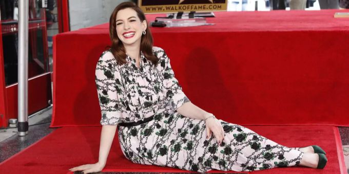 Anne Hathaway an der Veranstaltung zur Sternvergabe am Hollywood Walk of Fame. Anne Hathaway Hollywood