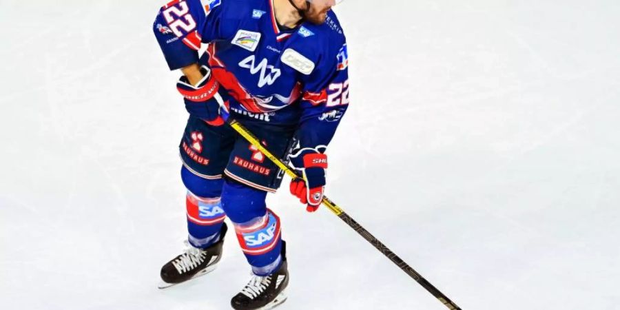 Mannheims Matthias Plachta erzielte das zwischenzeitliche 2:0. Foto: Uwe Anspach