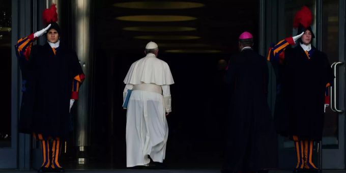 «Schlag ins Gesicht» - Papst schockiert an Missbrauchsgipfel