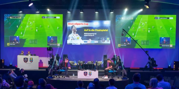Eindrücke vom eSports Cup, dem grössten Fifa-Turnier der Schweiz im Mai 2018. (Symbolbild) eSports