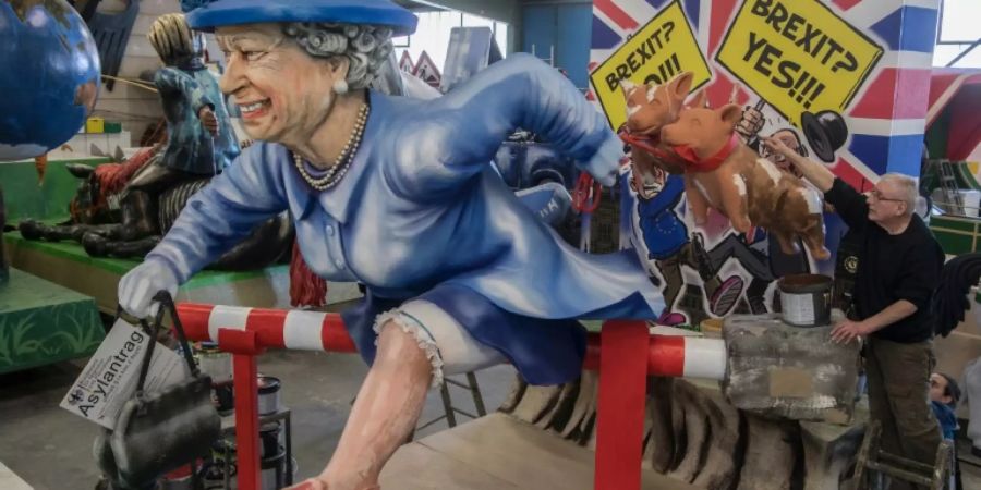 Queen auf der Flucht vor dem Brexit