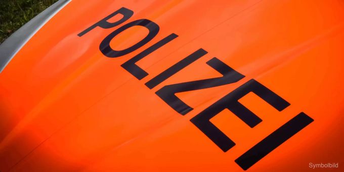 Ein betagtes Paar aus dem Kanton St. Gallen hatte Glück im Unglück. Killwangen AG Polizei Serbe