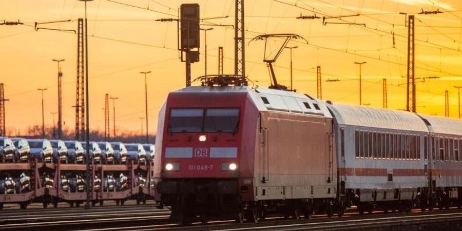 Ein DB-Intercity nahe Hannover (Symbolbild). Foto: Raphael Knipping/dpa