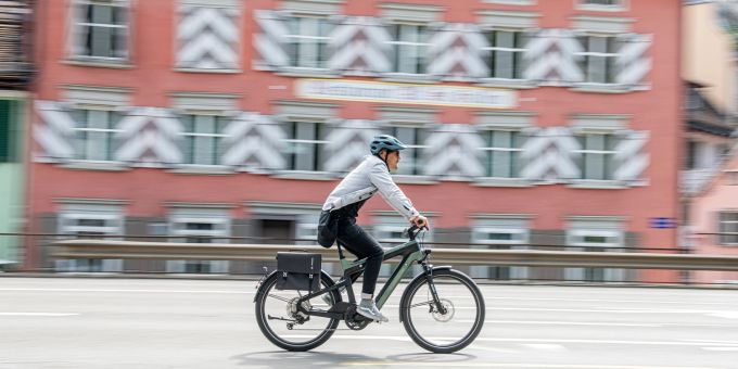 Das E-Bike ist auch unter Pendelnden sehr beliebt. m-way