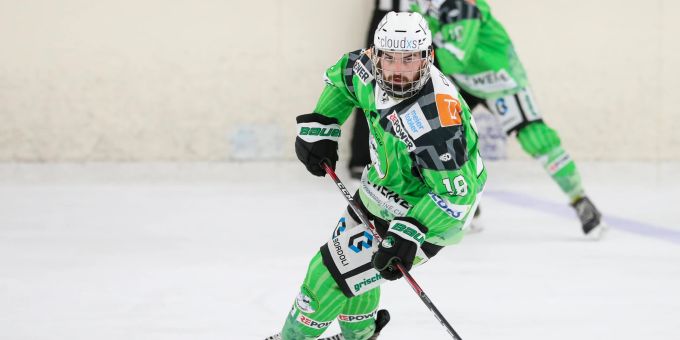 Die 1. Mannschaft des HC Prättigau gibt immer 100%, - Prättigau Die 1. Mannschaft des HC Prättigau gibt immer 100%, - Prättigau