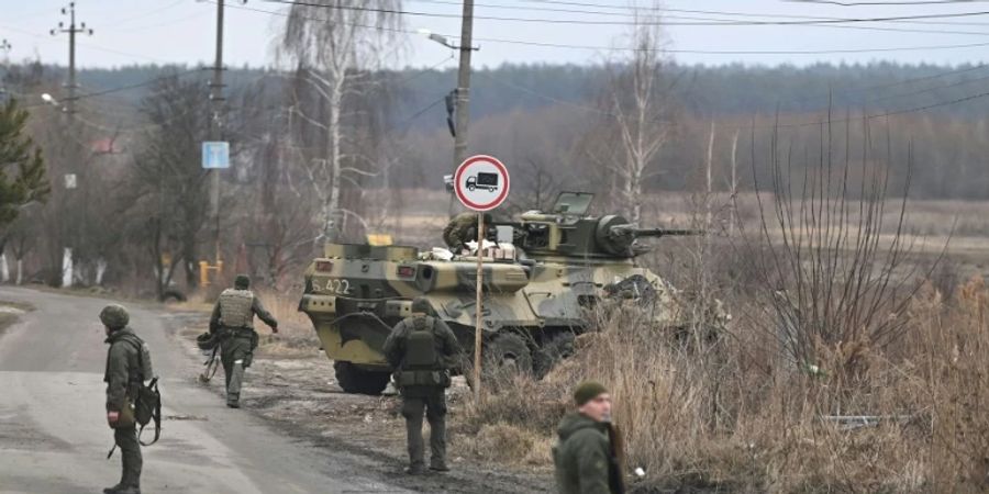 Ukrainische Soldaten nordwestlich von Kiew