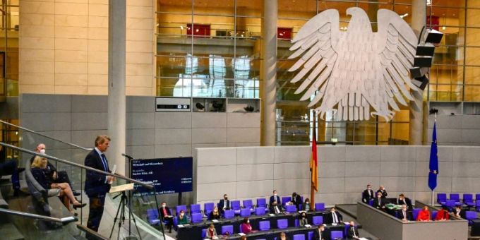 Plenum des Bundestags Plenum des Bundestags