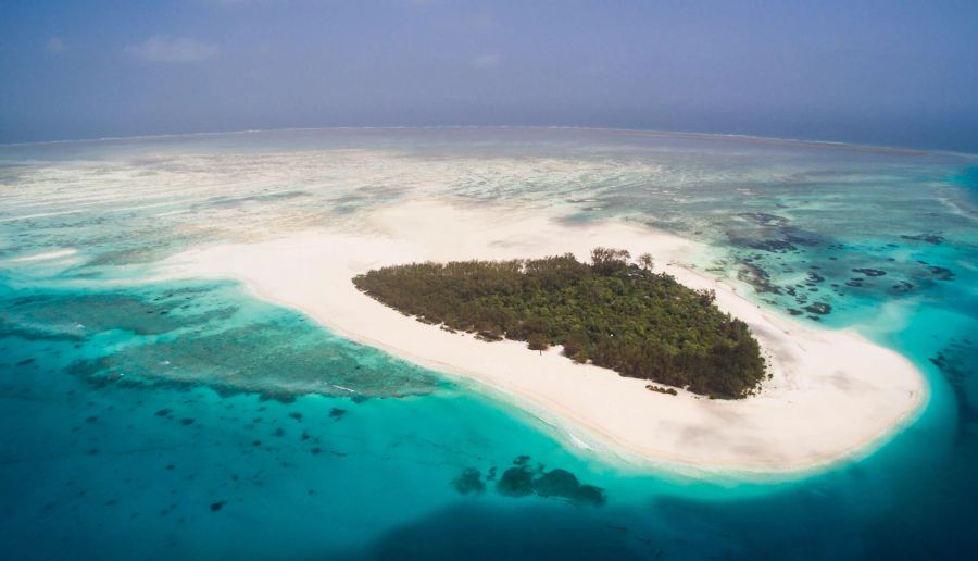 Insel Archipel türkis Strand Wald