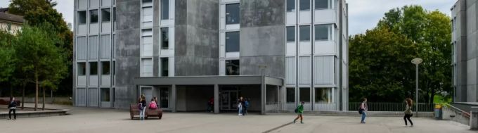 Der Pausenhof der Schule Obstgarten in Stäfa. Stäfa