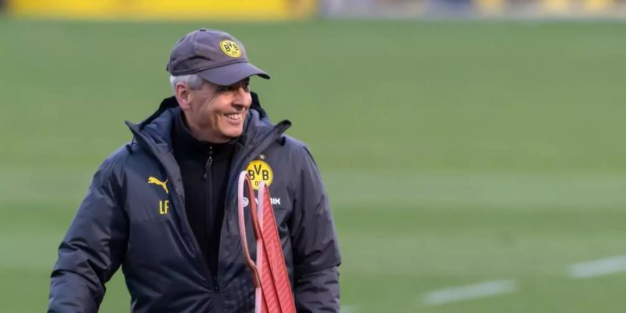 Ist mit Borussia Dortmund gegen Zenit St. Petersburg schon früh unter Zugzwang: BVB-Coach Lucien Favre. Foto: Bernd Thissen/dpa