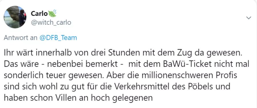 Das DFB-Team wird für ihre Anreise nach Basel kritisiert.