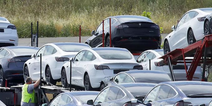 US-Autohersteller - Tesla schafft laut Medienbericht PR-Team ab