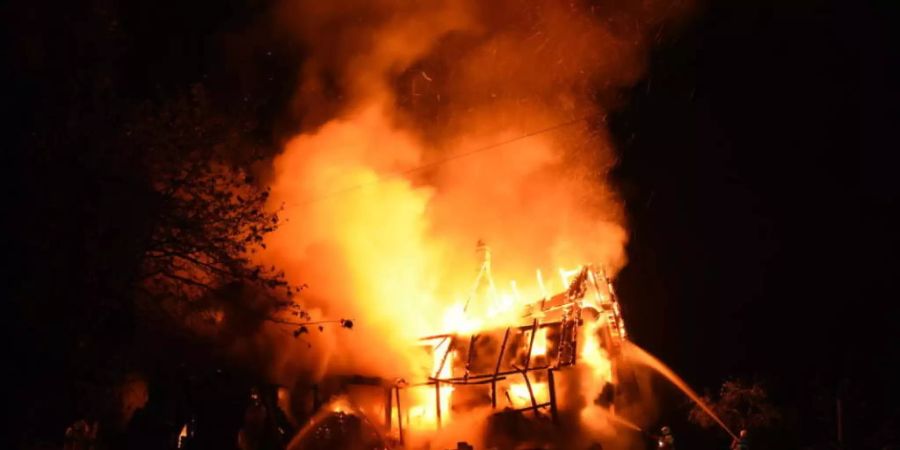 Das Einfamilienhaus in Mels brannte komplett nieder und ist unbewohnbar.