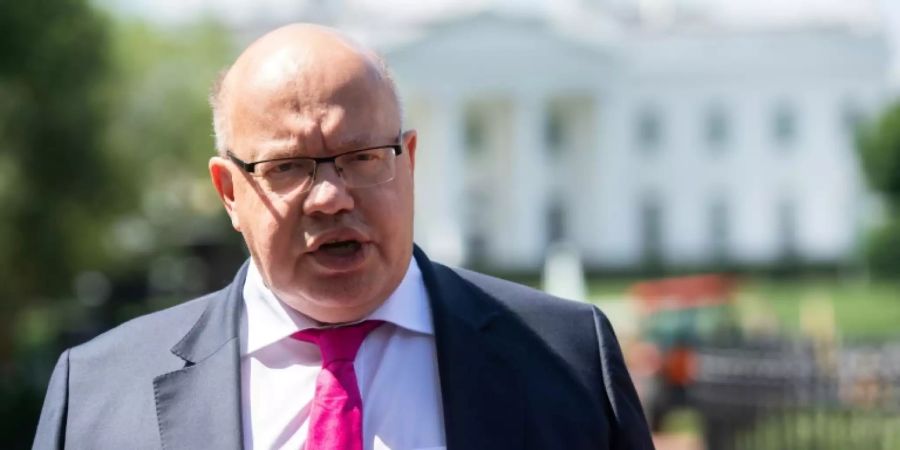 Altmaier am Donnerstag vor dem Weissen Haus