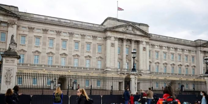 Buckingham Palace London
