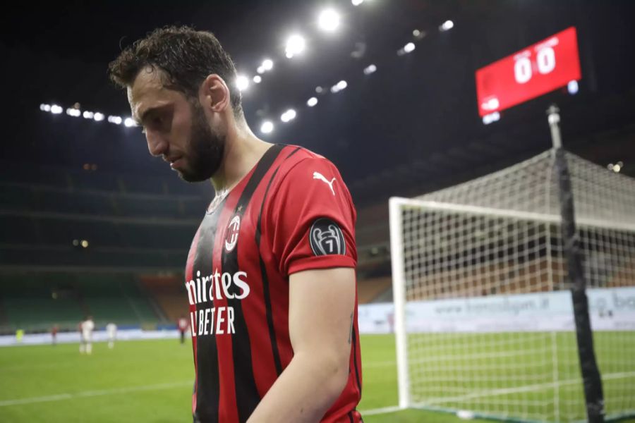 Hakan Calhanoglu