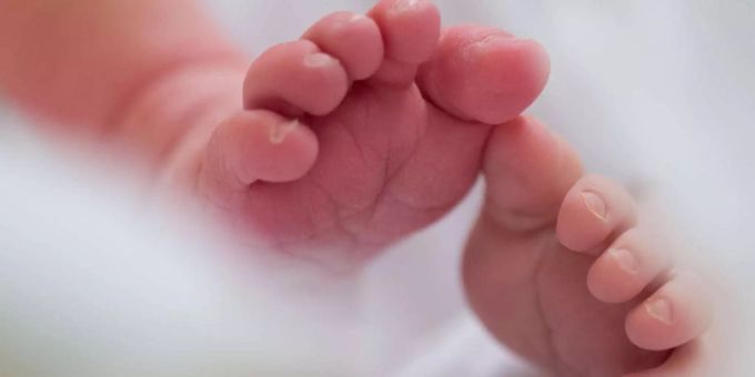 Der Baby-Quäler bleibt verwahrt. Der Baby-Quäler bleibt verwahrt.