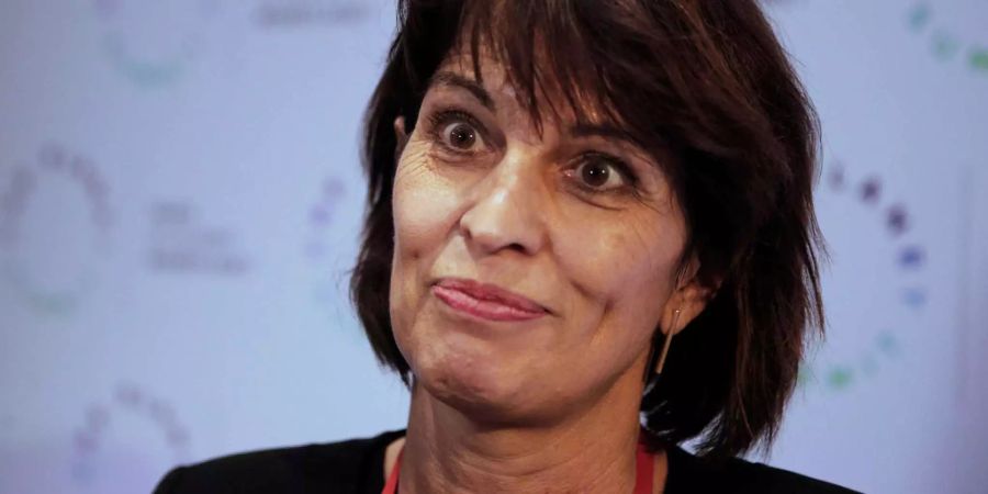 Bunderätin Doris Leuthard (CVP) zieht nach No Billag den Hut.