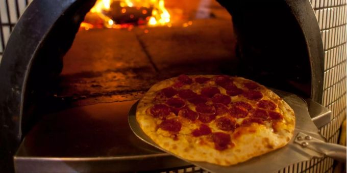Activision animiert zu längeren Spieläbenden und Pizza-Bestellungen. Pizza Ofen