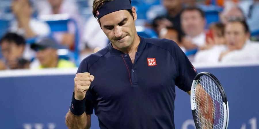 Roger Federer ballt die Faust im Viertelfinal gegen Stan Wawrinka.