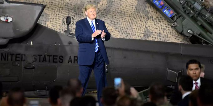 Der ehemalige US-Präsident Donald Trump investierte gross ins Militär. Donald Trump