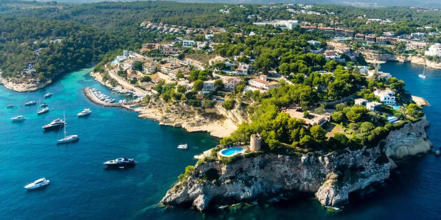 In Mallorca wurde den Billigtouristen der Kampf angesagt – Erste Massnahme: Airbnb verbieten.