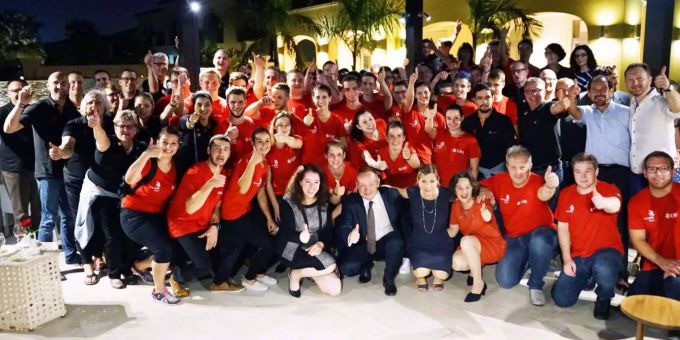 «Wir wollen Gold!» - Schweizer Lehrlinge haben in Abu Dhabi Grosses vor