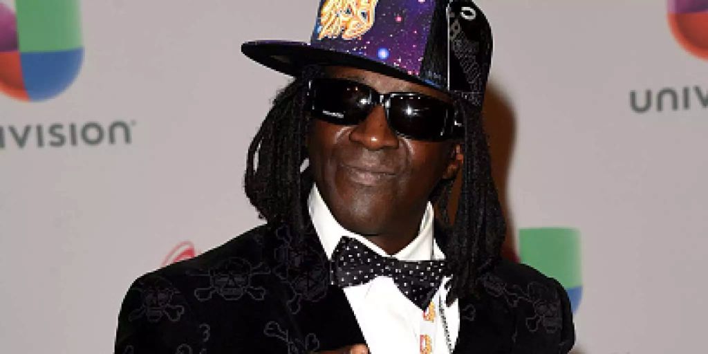 Флэйвор флэв. Рэпер флавор флав. Флейвор флав. Флавор флав. Flav.