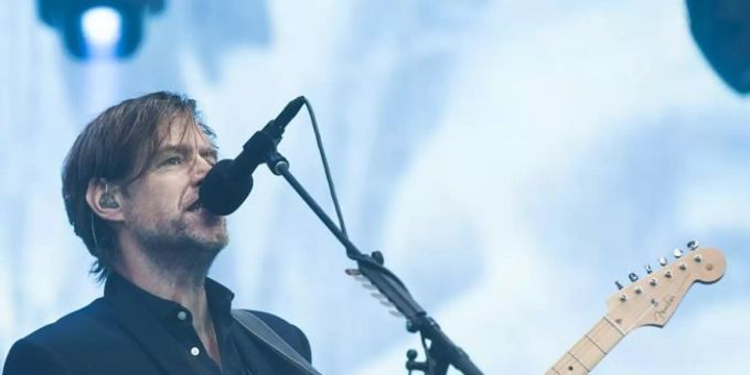 Der Gittarist und Mitglied von Radiohead, Ed O'Brien. radiohead ed o'brien