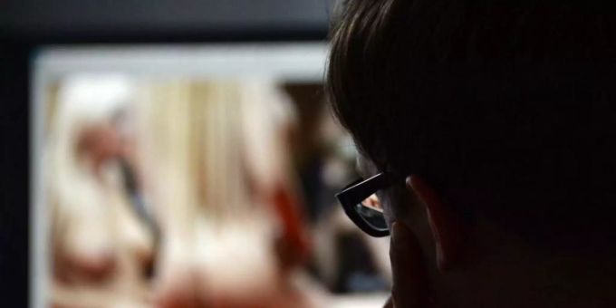 Forscher belegen - Hoher Porno-Konsum führt zu Erektionsstörungen