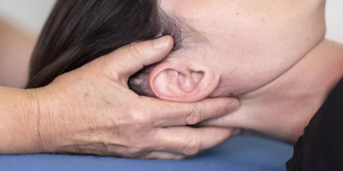 Prostitutionsgesetz - Tantra-Masseure wehren sich gegen Öffnungs-Verbot