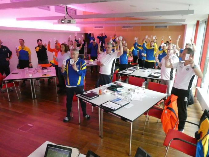 Der Verein ist auf seiner Webseite noch auf der Suche nach Funktionären und Ehrenamtlichen. FC Wallisellen