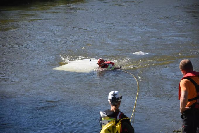Durch den Unfall entstand ein Sachschaden von rund zehntausend Franken. Unfall