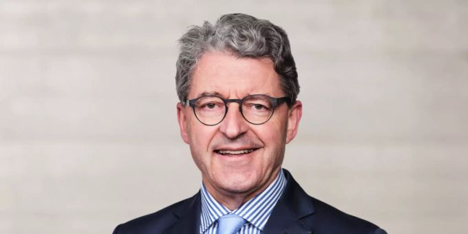 Der Präsident des Krankenkassenverbandes Santésuisse, Heinz Brand, hat zahlreiche Vorschläge zur Transformation des Schweizer Gesundheitswesens vorgelegt. (Archivbild) Der Präsident des Krankenkassenverbandes Santésuisse, Heinz Brand, hat zahlreiche Vorschläge zur Transformation des Schweizer Gesundheitswesens vorgelegt. (Archivbild)