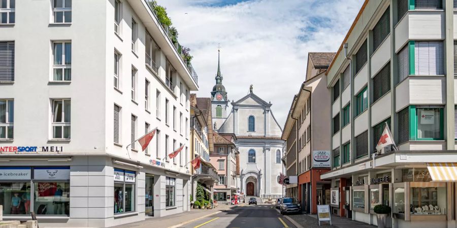 Die Herrengasse in der Gemeinde Schwyz.