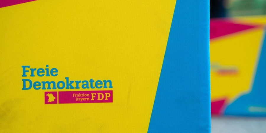 Laut Koalitionsvertrag soll das Bürgergeld kommen - aber die FDP ist mit den Plänen nicht zufrieden.