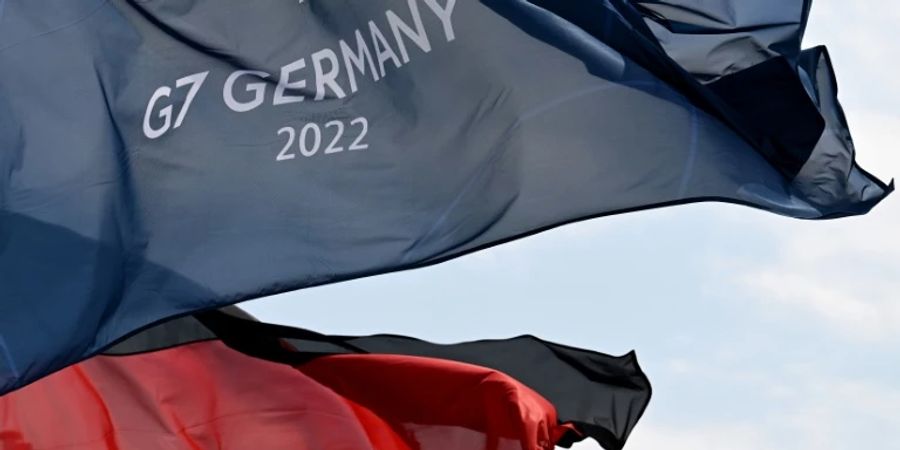 Flagge des G7-Gipfels