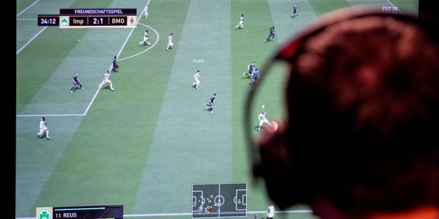 Nach zwei Jahren Corona-Pause kehrte der FGS TOTS-Cup in FIFA 22 zurück ins Studio.