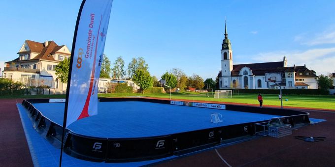 Öffentliches Street Floorball Feld für die Weinfelder Bevölkerung. Öffentliches Street Floorball Feld für die Weinfelder Bevölkerung