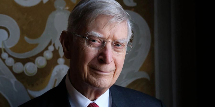 Der Dirigent Herbert Blomstedt feiert seinen 95. Gebuertstag.