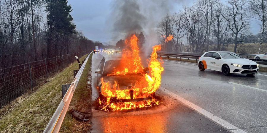 Brand von Auto