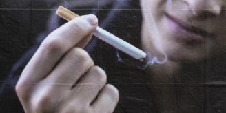 Initiative - Räte wollen Tabakwerbeverbot nicht wortgetreu umsetzen Initiative - Räte wollen Tabakwerbeverbot nicht wortgetreu umsetzen