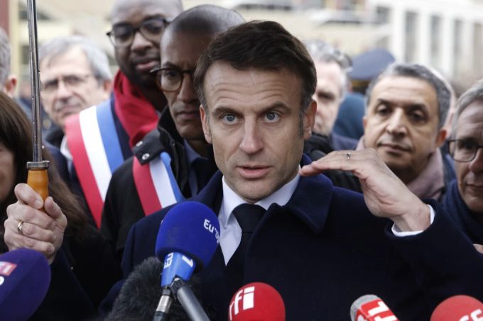 Macron
