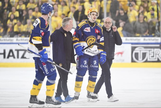 Muss der HC Davos am Samstag auf Topscorer Valentin Nussbaumer verzichten? HC Davos