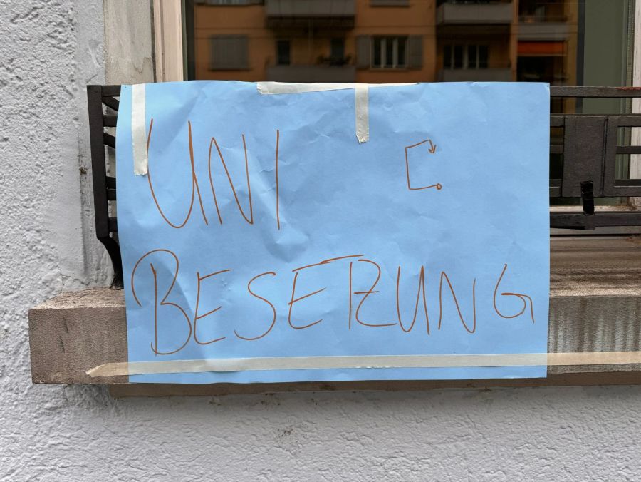 Zunächst verlief in Bern alles friedlich, wie die Kapo mitteilte.