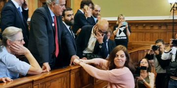 ilaria saris ungarn europaparlament